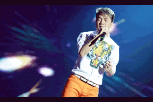 Đàm Vĩnh Hưng khoác …đầu hổ lên mình