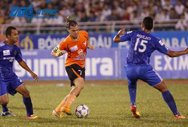 “Gánh xiếc” của bầu Thụy bị “đập tan”