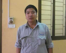 Phụ xe buýt thừa nhận đấm chảy máu mặt khách