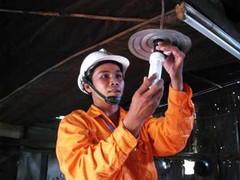 Bí quyết tiết kiệm điện thời tăng giá