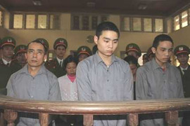 Xử Lê Văn Luyện: Tuyên y án, tăng bồi thường cho bị hại