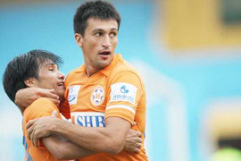 SHB. Đà Nẵng - V.Ninh Bình (3-0): Thổi lửa vào ngôi đầu