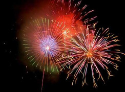 Video: Mãn nhãn màn pháo hoa tại Giỗ Tổ Hùng Vương