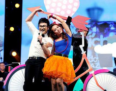 Minh Quân quên scandal, giả nai ngây thơ