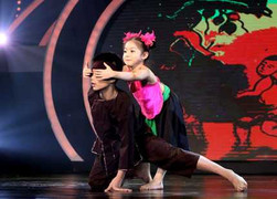 Đăng Quân - Bảo Ngọc, nhóm Mộc vào chung kết Got Talent