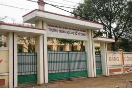 Đánh bạn chấn thương não, 4 HS bị đình chỉ học