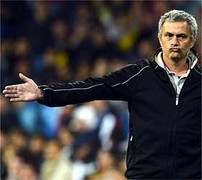 Mourinho khẳng định Barca đã vào chung kết