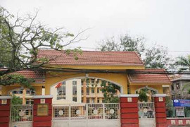 Hiệu trưởng không đứng lớp vẫn hưởng phụ cấp?