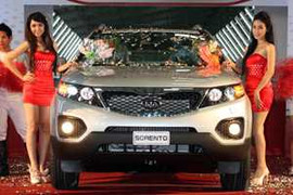 Kia Sorento “nội” ưu đãi tới 100 triệu đồng