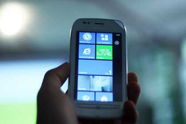 Vinaphone thưởng 4 tỷ cho người chơi SMS Triệu niềm vui