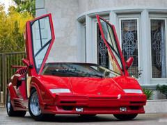 Ngắm bộ sưu tập siêu xe đỉnh - độc - hiếm