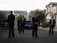 Mua dâm, 11 mật vụ của Tổng thống Obama mất việc