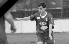 Lại thêm một cầu thủ trẻ qua đời ở tuổi 25