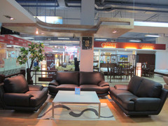 Xu hướng sử dụng sofa cho phòng khách mùa hè