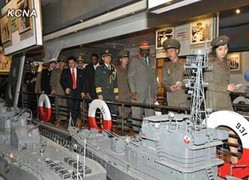 Cận cảnh triển lãm vũ khí Triều Tiên