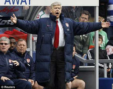 Wenger kêu gọi lập Ủy ban đạo đức phạt nặng A.Young