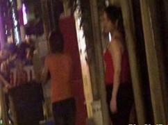 Nghiệt ngã phận bán thân chốn vùng biên