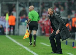 Dư âm Bayern-Real: Trọng tài và con bọ chét