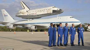 Toàn cảnh chuyến bay cuối của tàu con thoi Discovery