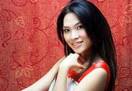 Mỹ Tâm lần 2 phê bình fan 'ném đá' Hà Hồ