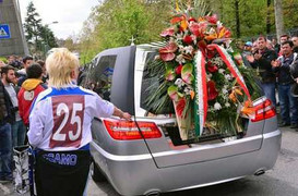 Xúc động lễ đưa tiễn ngôi sao Morosini