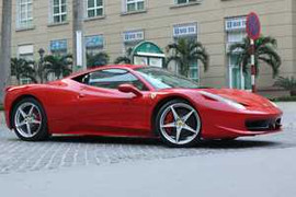 Choáng với dân chơi Việt, Ferrari sẽ vào Việt Nam?
