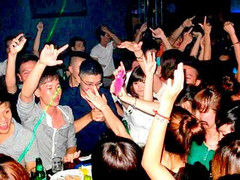 “Bar” về làng quê