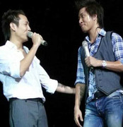 Tuấn Hưng - Duy Mạnh ồn ào lời qua tiếng lại