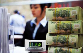 Thống đốc Ngân hàng: Xem xét giảm lãi suất nợ cũ