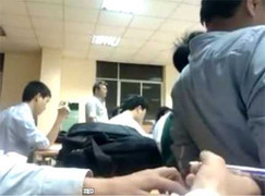 Học viên Bách Khoa cãi thầy, hiệu trưởng bảo vệ