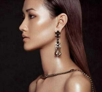 Ngọc Diệp 'phê' khi hôn Trí Nguyễn, Maya cực quyến rũ