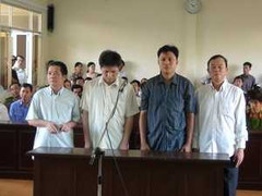 Nguyên Chánh văn phòng UBND tỉnh đi tù vì nhận hối lộ