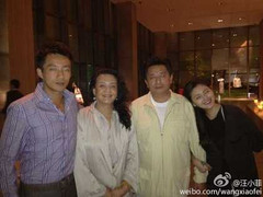 Chồng Đại S phủ nhận bất hòa mẹ chồng – nàng dâu