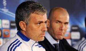 Sau Barca, đến lượt Zidane là nạn nhân của Mourinho?