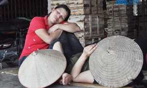 Ảnh: Những giấc ngủ 'dã chiến' giữa ngày nắng vỡ đầu