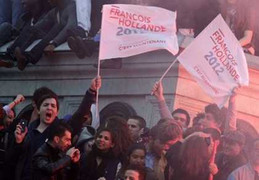 Ảnh: Người Pháp đón tân Tổng thống Francois Hollande