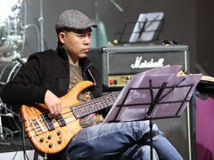 Huy Tuấn: 'Bài hát yêu thích không giống Billboard'