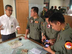 Tìm thấy mảnh vỡ chiếc Sukhoi Superjet 100 mất tích