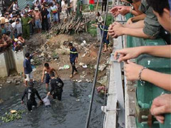 Bé gái 11 tuổi chết đuối thương tâm