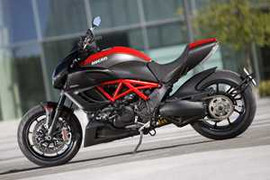 Thêm hàng khủng giá mềm của Ducati rục rịch về Việt Nam