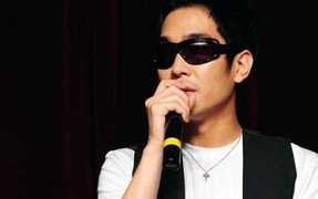 Go Young Wook: Tôi mới là người bị gạ gẫm quan hệ