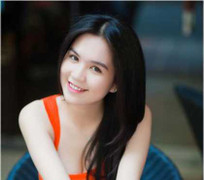 'Ngọc Trinh 'chơi bài ngửa': Chiêu PR lệch lạc