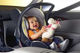 Lưu ý quan trọng để lái xe an toàn khi có trẻ nhỏ