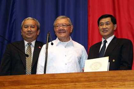 Thế giới 24h: Philippines vinh danh doanh nhân gốc Việt