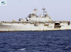 Hai tàu Mỹ đâm nhau trên biển