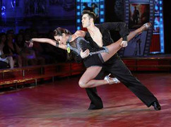 VTC News truyền hình trực tiếp Bước nhảy hoàn vũ