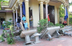 Hà Nam: Côn đồ náo loạn, đập phá nhà dân trong đêm