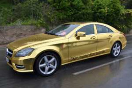 Mercedes ‘nịnh’ sao LHP Cannes bằng limousine mạ vàng