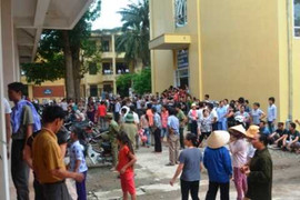 Hà Nội: Bé sơ sinh tử vong, người nhà bao vây bệnh viện