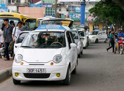 HH vận tải: Xăng giảm nhỏ giọt, khó giảm cước vận tải